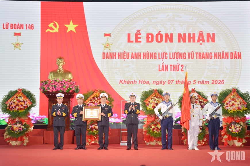 Gallery - 	Lữ đoàn 146 đón nhận danh hiệu Anh hùng LLVT nhân dân lần thứ hai